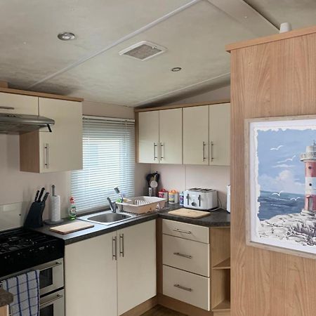 Phoenix Caravan Hire, Trecco Bay Porthcawl Buitenkant foto