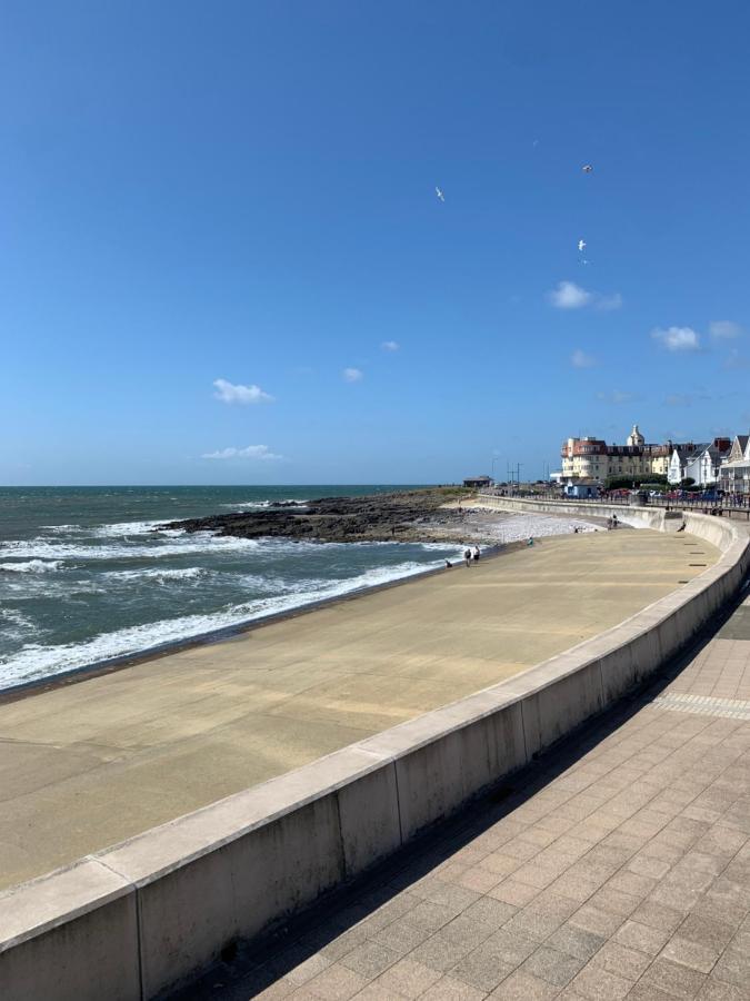Phoenix Caravan Hire, Trecco Bay Porthcawl Buitenkant foto