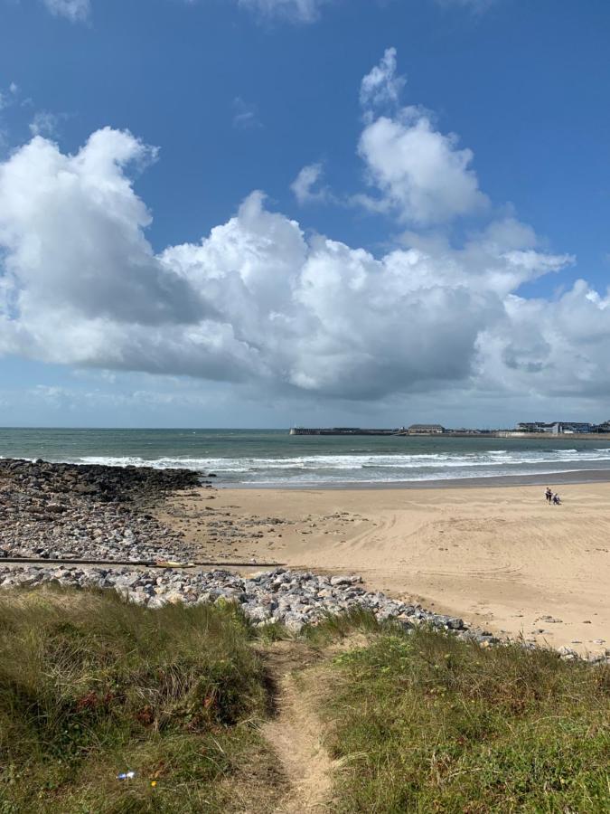 Phoenix Caravan Hire, Trecco Bay Porthcawl Buitenkant foto